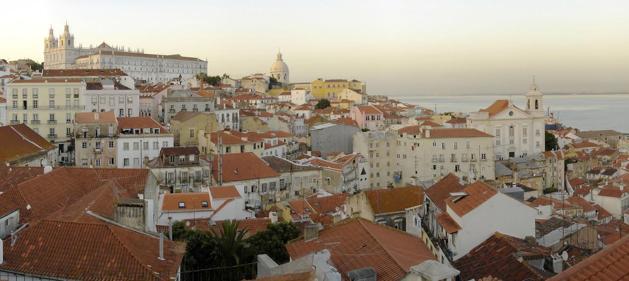 Alfama 44 Apartment Lisbon Exterior photo